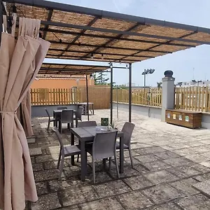 Le Del Pastore , Lecce Italia